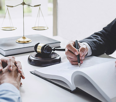 Foto_tramite_Legal_Fiscal_Outsourcing_Administrativo_Softlanding_Colombia_Soluciones_Todo_Nivel_Asesoria_Tramites_Migratorio_legal